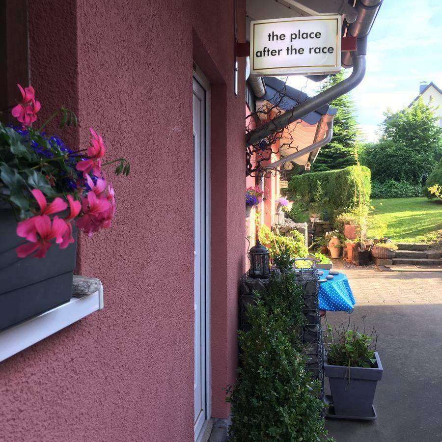The Place After The Race B&B Müllenbach Exterior foto